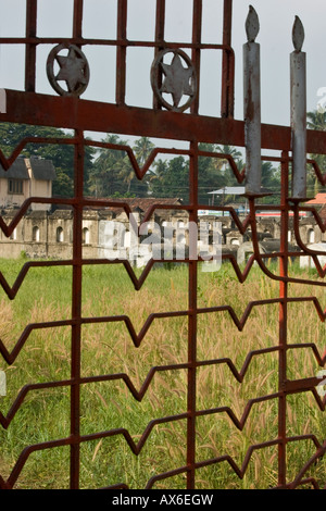 Cimitero ebraico in città giudeo Mattancherry Cochin India Foto Stock