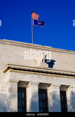 La Fed che la Federal Reserve Bank di Washington DC. Ingresso principale su Constitution Avenue. Foto Stock