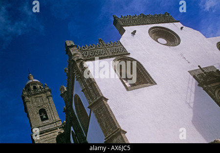 Chiesa di Santa Maria la Coronada nel villaggio bianco di Medina Sidonia, Cadice, Andalusia Spagna Foto Stock