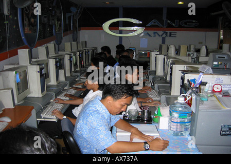 Video giochi MBK Centre Bangkok in Thailandia Foto Stock