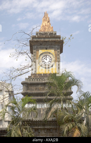 Bomanjee Hormarjee Wadia Clock Tower, Perin Nariman Street, Ballard Estate, Fort, Mumbai, India, Asia Foto Stock