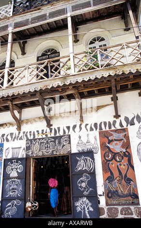 Shopfront a Mombasa, casa shop Foto Stock