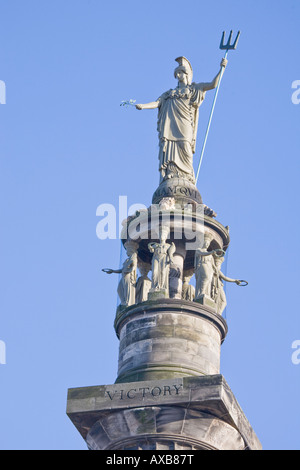 Statua di Brittania sul memoriale di Ammiraglio Lord Nelson in Great Yarmouth Norfolk England Regno Unito Foto Stock