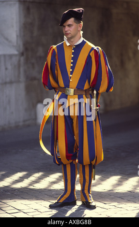 Guardia Svizzera San Pietro Vaticano Roma Italia Foto Stock