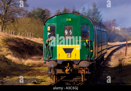 Elettrica Diesel unità multiple in pullman a motore a 60117 Pontypool e Blaenavon forno ferroviaria sciavero Blaenavon Lancaster Wales UK UE Foto Stock