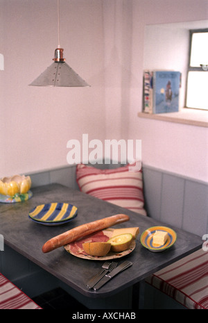 Una moderna cucina STABILITE PER IL PRANZO Foto Stock