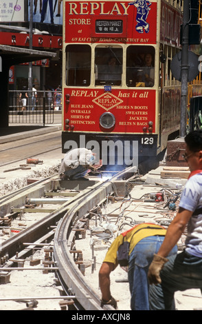 Riparare le linee di tram Causeway Bay Hong Kong Foto Stock