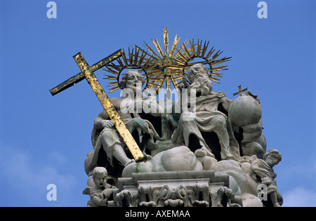 La Colonna della Santa Trinità sulla Piazza Szentharomsag a Budapest, Ungheria Foto Stock