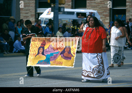 Gallup - New Mexico - USA - ottantacinquesimo Inter-festival tribali Downtown Parade Foto Stock