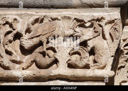 Andernach, Pfarrkirche Maria Assunta (Dom), Südportal, dettaglio Kapitellzone Foto Stock