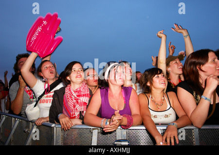 Le persone a un open air chiamato Southside Neuhausen ob Eck Germania Foto Stock