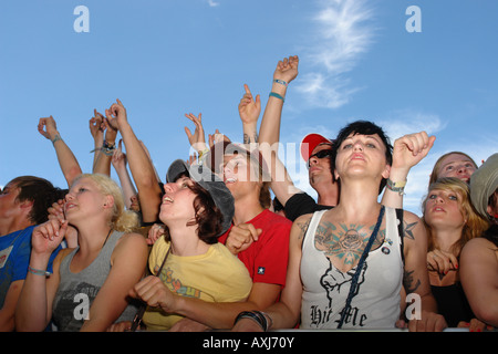 Le persone a un open air chiamato Southside Neuhausen ob Eck Germania Foto Stock