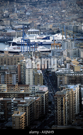 Palermo è una città fondata nel VIII secolo a.c. dai Fenici commercianti attorno ad un porto naturale sulla costa settentrionale della Sicilia. Foto Stock