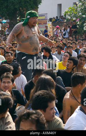 Festival del tatuaggio, Wat Bang Tempio Pra, Thailandia Foto Stock