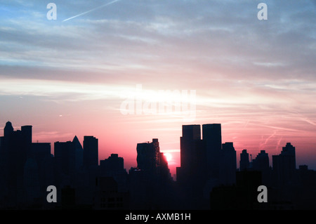 Tramonto sulla città di New York Foto Stock