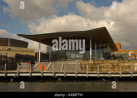 L'edificio Senedd, casa della National Assembly for Wales, Cardiff Bay. Foto Stock