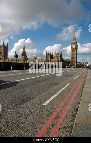 Big Ben visto dal Bridge Street, Westminster Bridge di Londra, Regno Unito Foto Stock