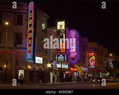 Insegne al neon marcatura San Francisco night club in spiaggia Nord area Foto Stock