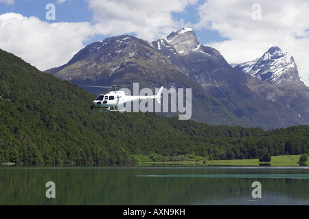 Elicottero Diamond lago paradiso vicino a Glenorchy Queenstown regione Isola del Sud della Nuova Zelanda Foto Stock