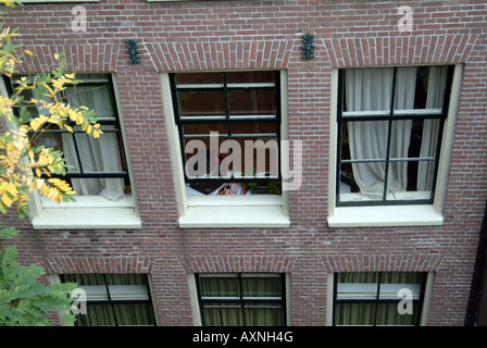 Roomolenstraat e Singel canal street in Amsterdam Foto Stock