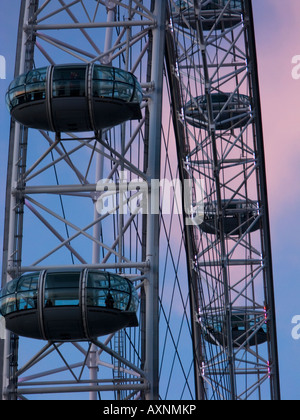 6 baccelli di London Eye a Londra Foto Stock