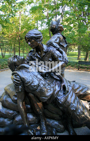 Il delle donne del Vietnam Memorial accanto il Memoriale dei Veterani del Vietnam, costituzione di giardini, Washington DC. Foto Stock