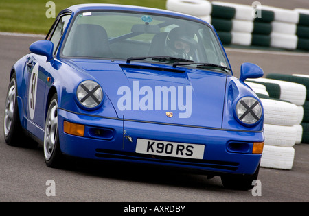 1993 Porsche 964 RS durante la molla GRRC Sprint a Goodwood, Sussex, Regno Unito. Foto Stock