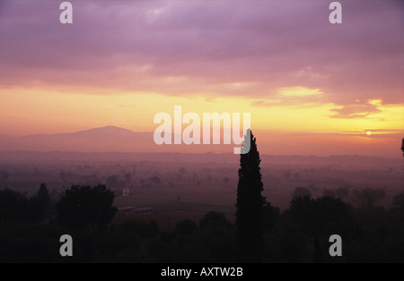 Tramonto sul paesaggio toscano, Italia, Europa Foto Stock