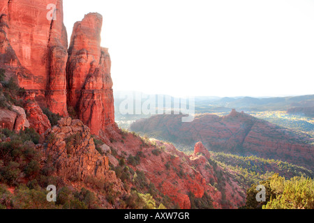 Vista dalla cima del duomo ROCK IN Sedona in Arizona USA Foto Stock