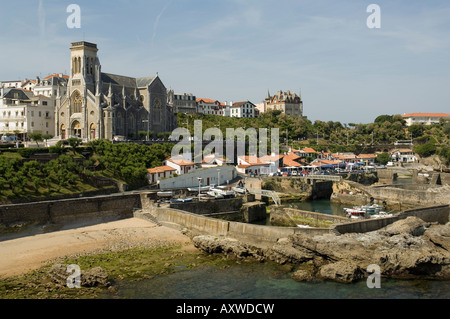Porto di pesca, Biarritz, Paese Basco, Pyrenees-Atlantiques, Aquitania, in Francia, in Europa Foto Stock