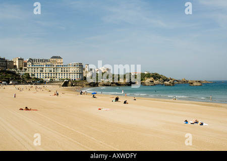 La spiaggia, Biarritz, Cote basco, Paese Basco, Pyrenees-Atlantiques, Aquitaine, Francia Foto Stock