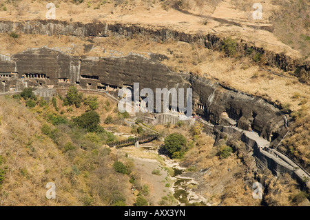 Grotte di Ajanta complesso, templi buddisti scavate nella roccia risalenti al V secolo A.C. Ajanta, Maharastra, India Foto Stock