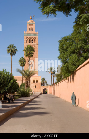 Il Landmark minareto della moschea di Koutoubia, Marrakesh (Marrakech), Marocco, Africa Settentrionale, Africa Foto Stock