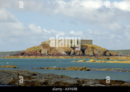 Thorn isola vista da Ovest la baia di angolo Pembrokeshire Wales Foto Stock