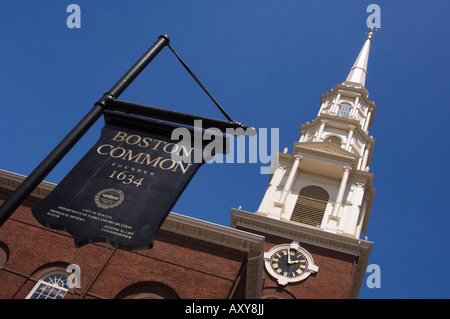 Park Street Chiesa e Boston Common segno, Boston, Massachusetts, STATI UNITI D'AMERICA Foto Stock