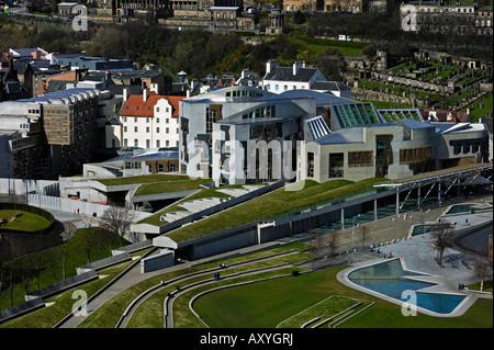 Birds Eye view di edificio del parlamento scozzese, Holyrood, Edimburgo in Scozia, Regno Unito, Europa Foto Stock