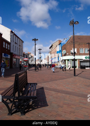 L'area pedonale per High Street in redcar cleveland England Regno Unito Foto Stock