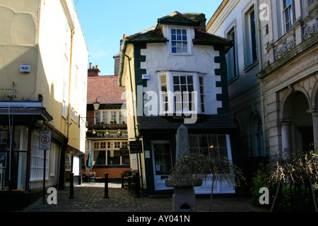 Crooked house Windsor centro città destinazione turistica Royal Borough of Windsor, Maidenhead, Berkshire, Inghilterra , UK, GB Foto Stock