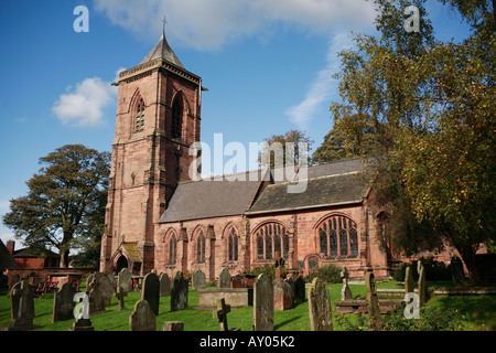 St Helens Chiesa che si trova in Tarporley, Cheshire, Inghilterra. Foto Stock