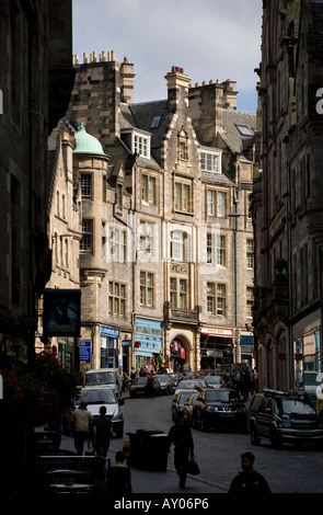 Una vista lungo Cockburn Street Edinburgh Scozia Scotland Foto Stock