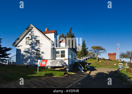 Il gufo s Capo Faro e custodi trimestri in Owl s luce di testa del Parco Statale di Knox County Maine Foto Stock