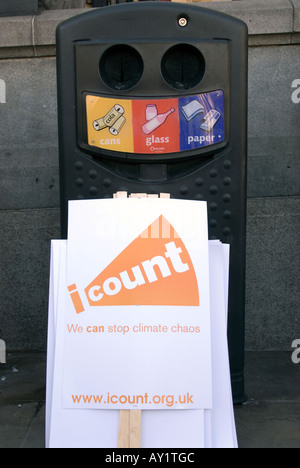 Arrestare il caos climatico i rally di conteggio Trafalgar Square Londra sabato 4 novembre 2006 Foto Stock