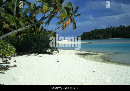 Un paradiso sulla spiaggia di Aitutaki Cook Isole del Sud Pacifico per la Polinesia Foto Stock