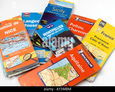 Selezione di Touring mappe stradali Foto Stock