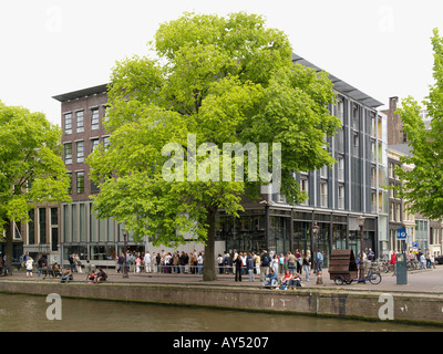 La casa di Anne Frank museo sul canale Prinsengracht in Amsterdam Paesi Bassi Foto Stock
