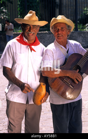 Ritratto di due musicisti Old Havana Cuba Foto Stock