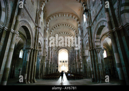 Vezelay, Borgogna, Francia.Basilica di Maria Magdelene e punto di partenza per la via di San Giacomo e la seconda e la terza crociata. Foto Stock