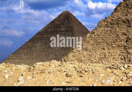 Royal egiziano mortuaria & strutture sacre Piramidi di Giza necropoli Cairo Repubblica Araba di Egitto Nord Africa Medio Oriente Foto Stock