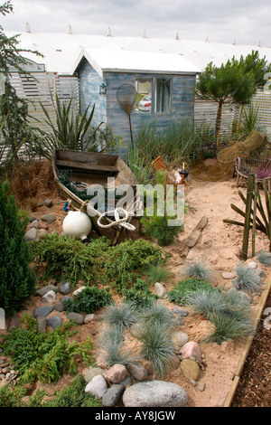 Regno Unito Cheshire Knutsford Tatton Hall RHA Flower Show Matthews Garden Center beach garden Foto Stock