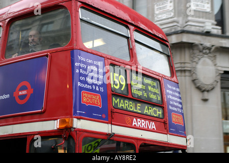 Londra autobus Routemaster Dicembre 2005 Foto Stock